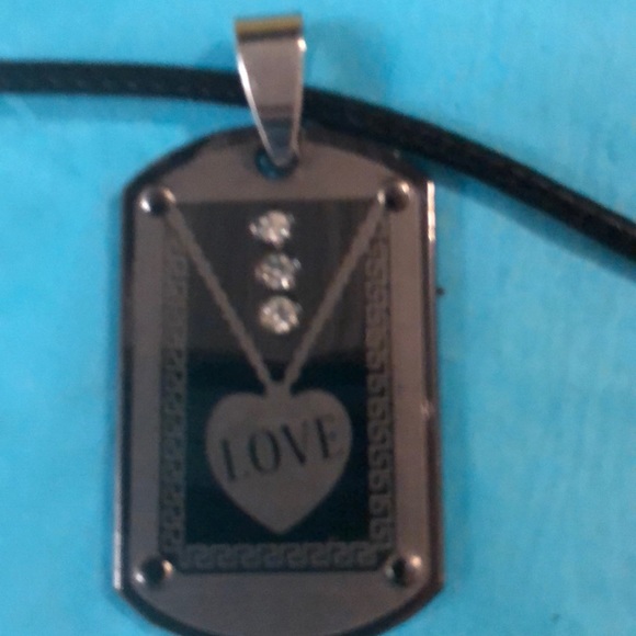 Necklace - Picture 3 of 3